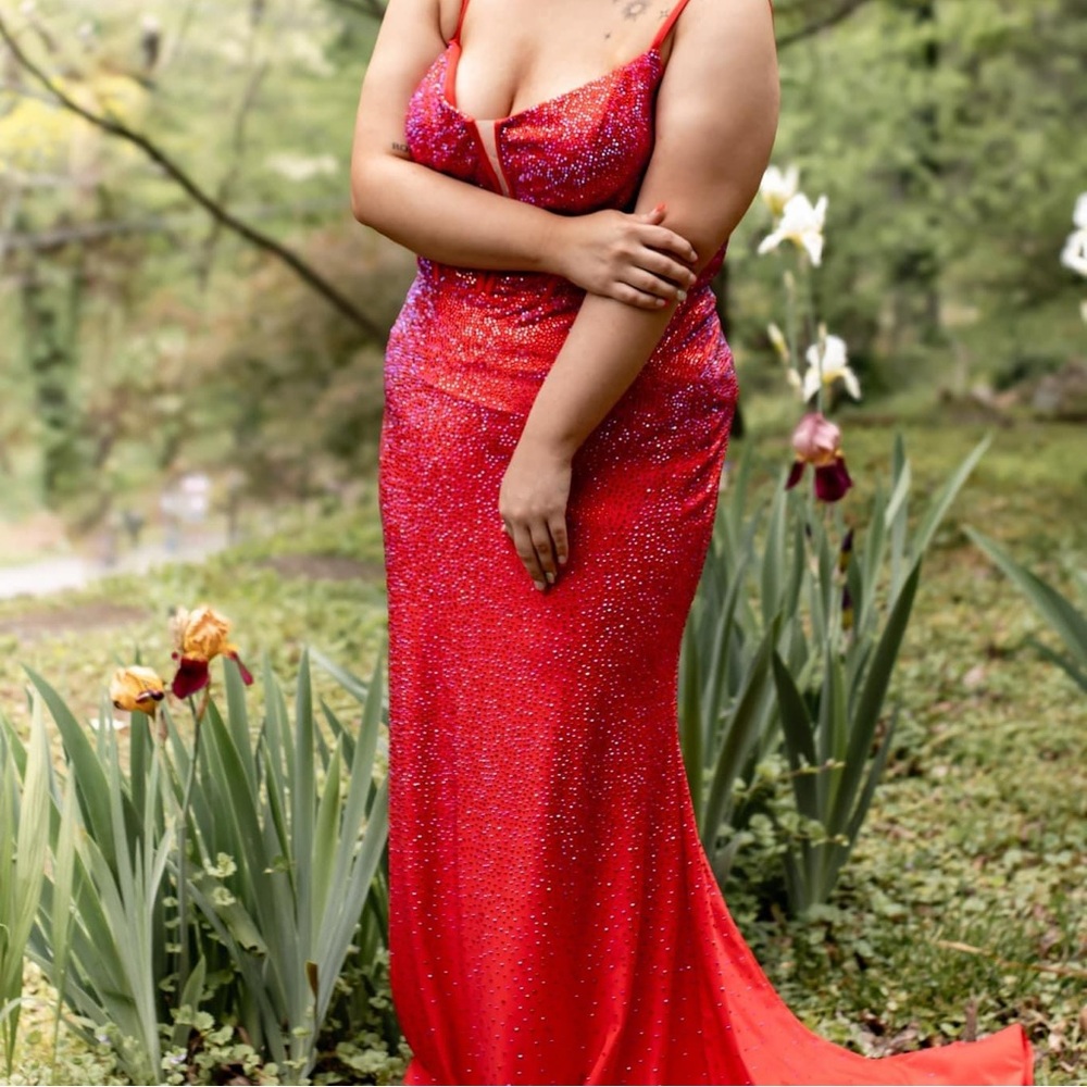 Sherri Hill red prom dress size 18 - Picture 2 of 2